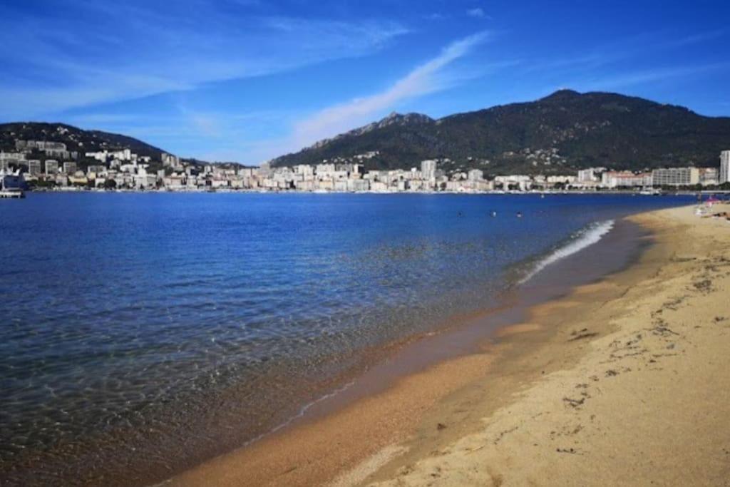 Lumineux Et Cosy F3 Vue Mer Ajaccio  Exterior photo
